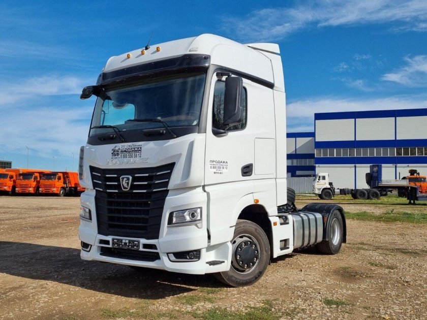 КАМАЗ седельный тягач 4х2