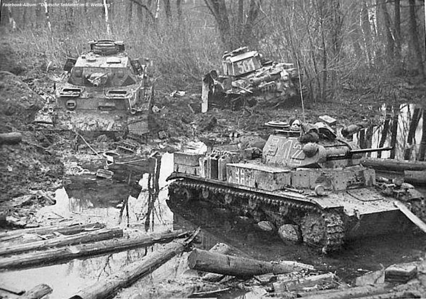 Немецкие танки в грязи 1941