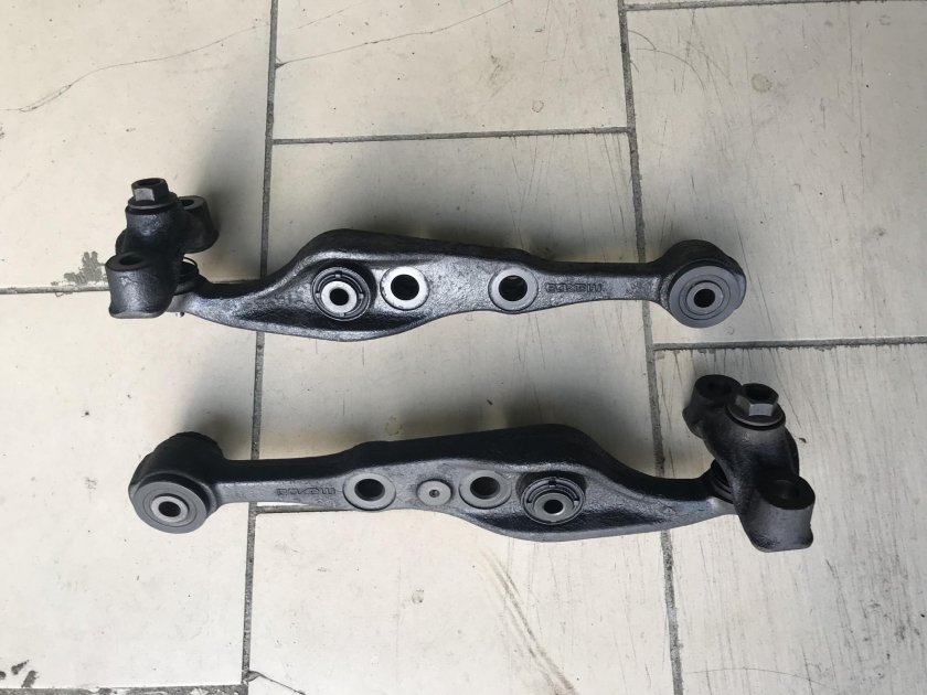 Нижний рычаг Мазда 6 GH