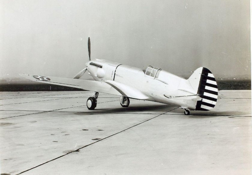 Curtiss XP-37