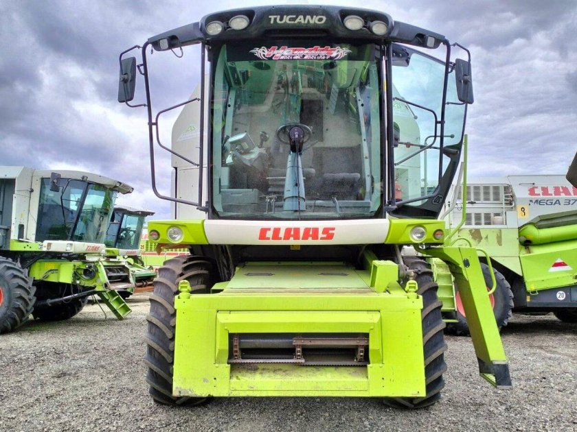 Зеленый комбайн