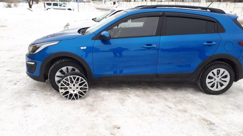 Kia Rio x-line кс893
