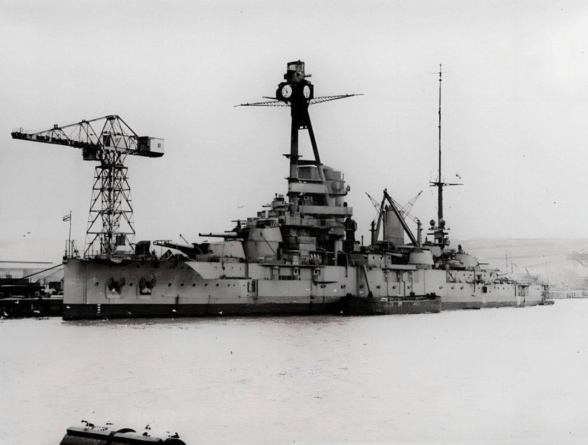 Линкор Парижская коммуна