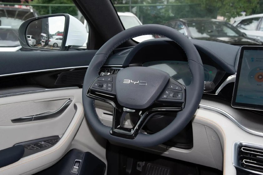 Exeed VX 2022 салон