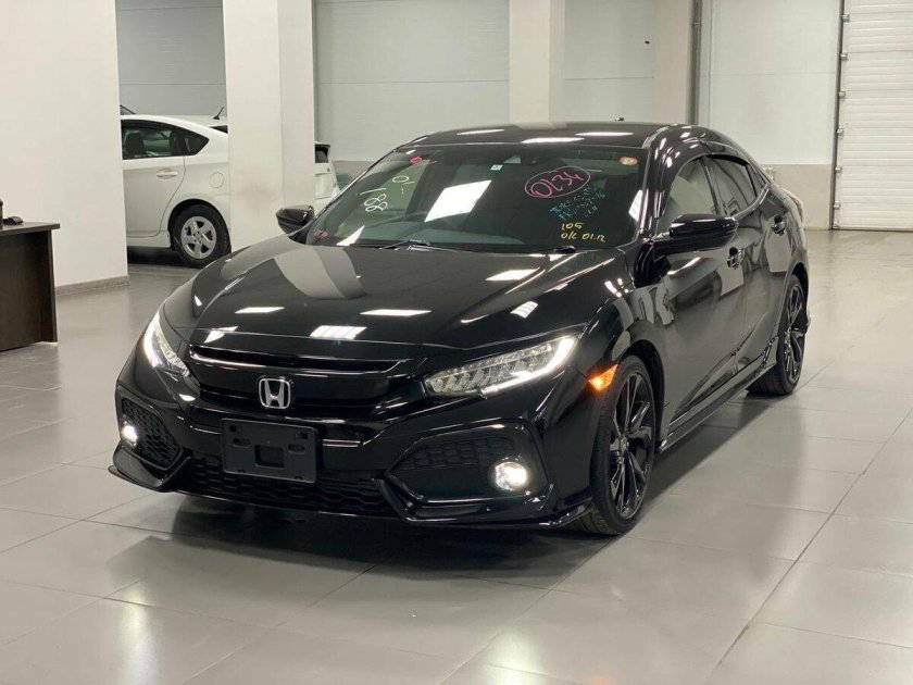 Honda Civic 2018 седан ex черный