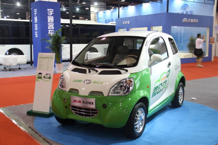 Электромобиль Byvin Electric car интерьер