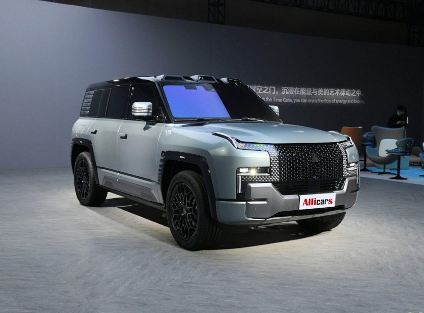 Yangwang u8 внедорожник