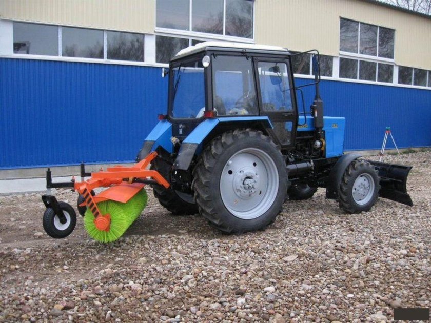 Плужно щеточное оборудование МТЗ 82