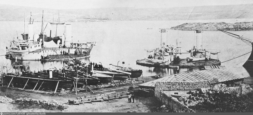 Броненосец береговой обороны вице-Адмирал Попов