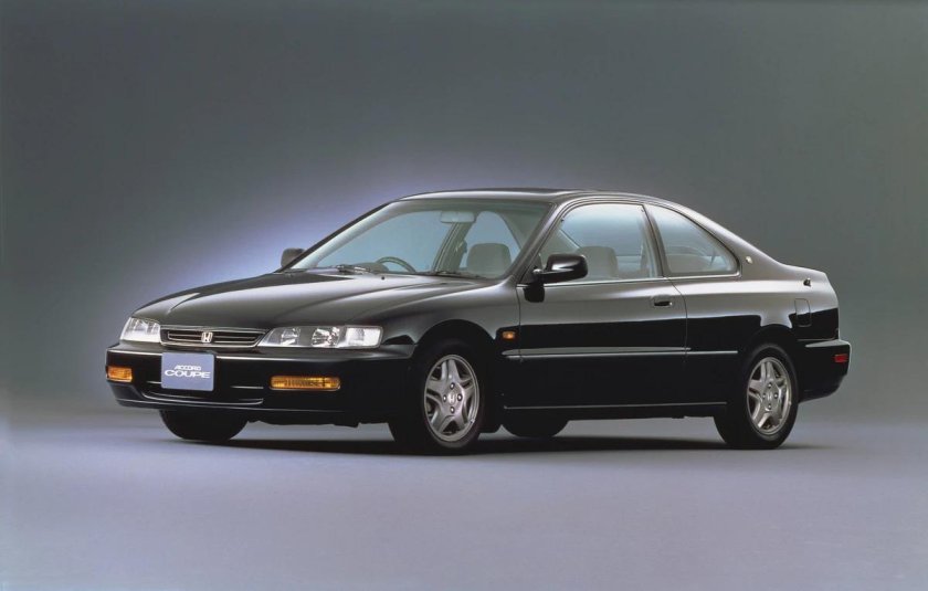 Honda Accord 5 поколения