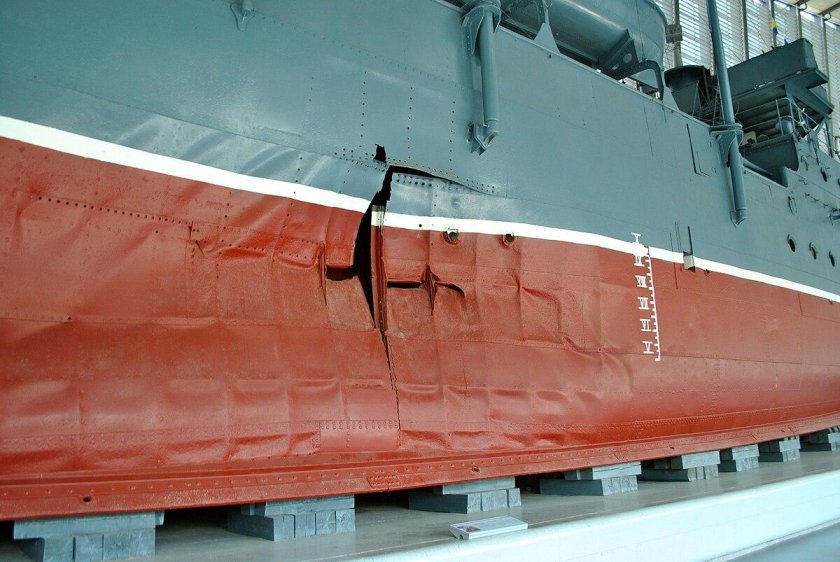 Чжуншань Канонерская лодка