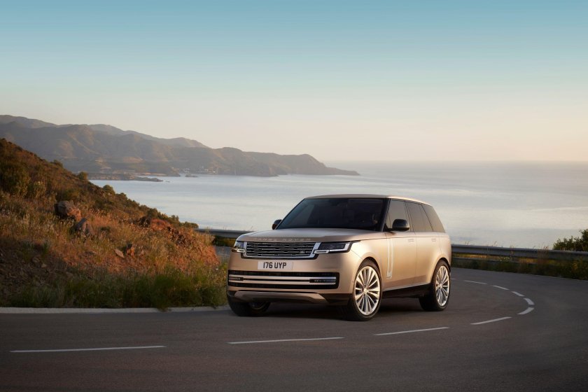 Новый Рендж Ровер 2023