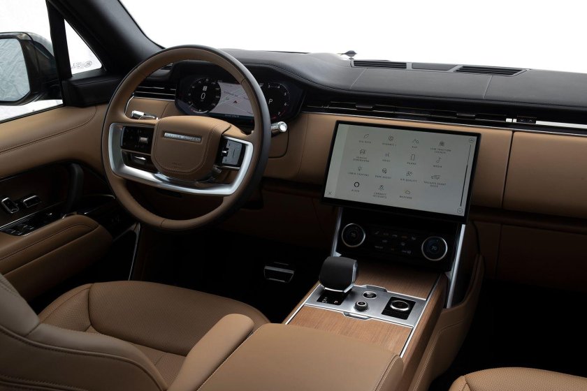 Рендж Ровер 2022 салон