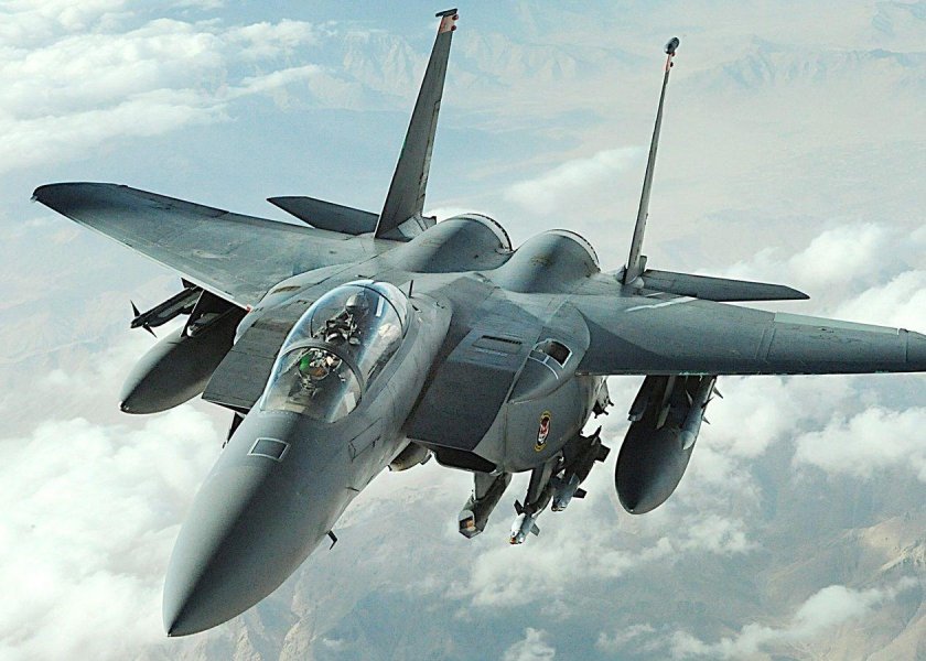 Истребитель США F-15