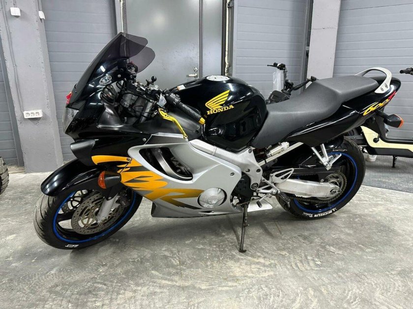 BMW F 800 gt черный