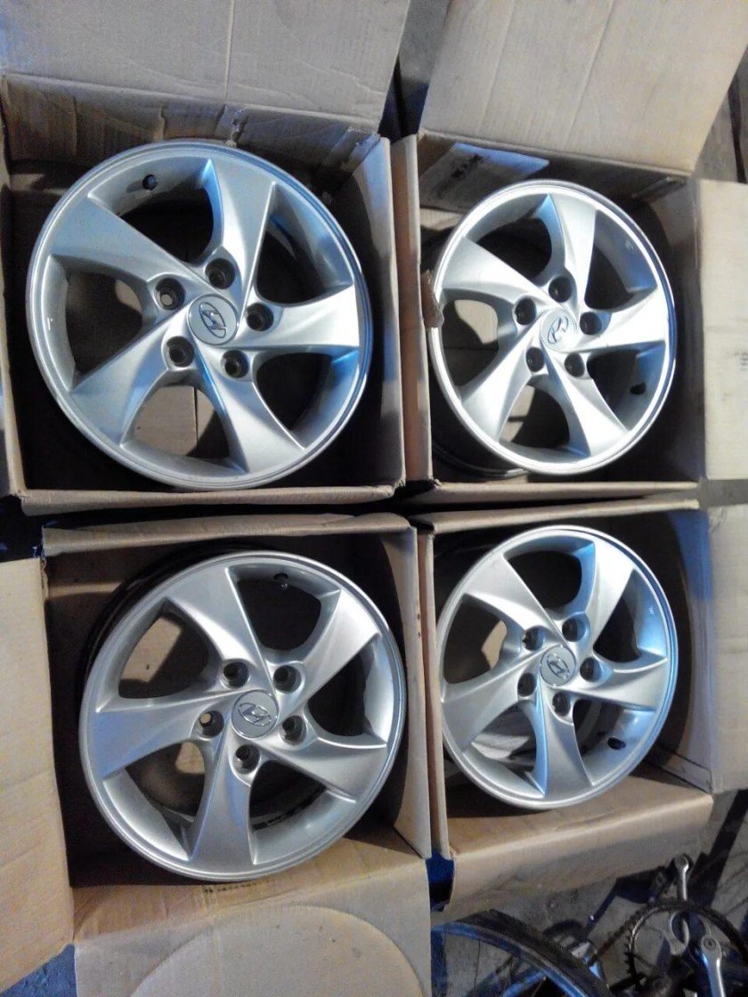 Диск Hyundai Elantra r15