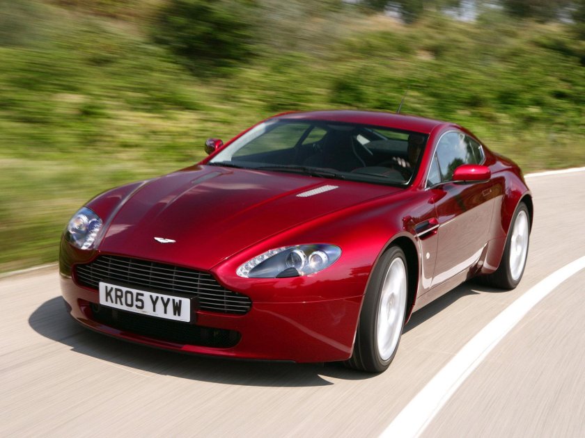 Aston Martin Vantage 2005