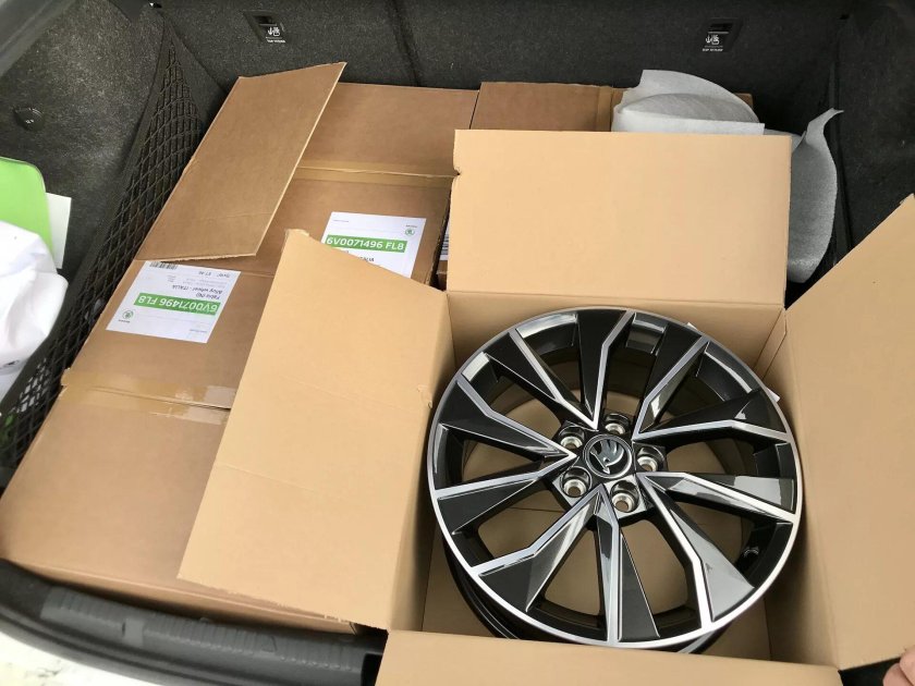 Диски на шкоду Рапид r16