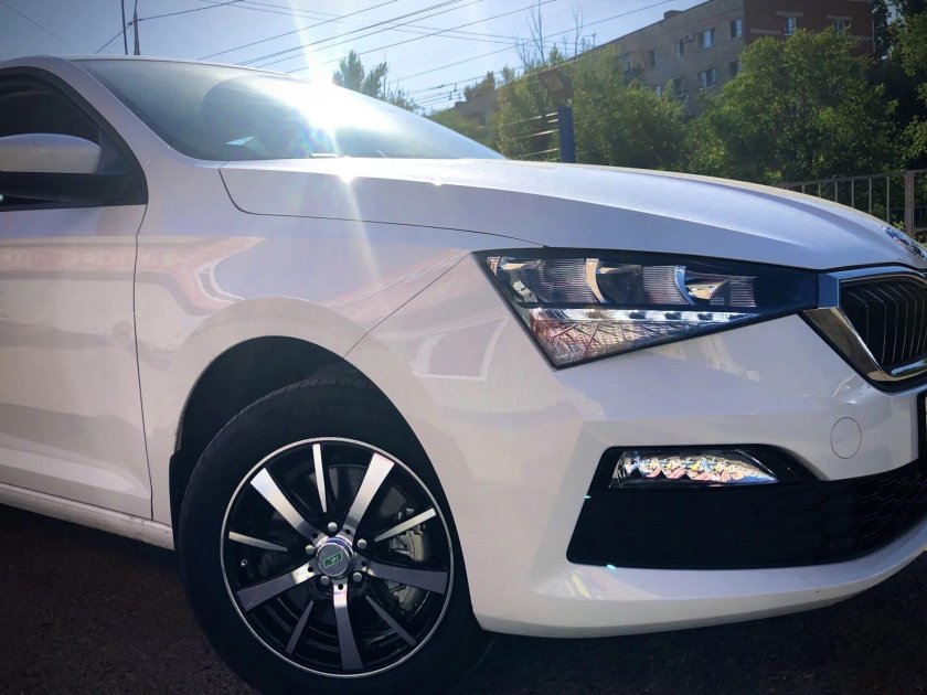 Skoda Rapid на 15 дисках