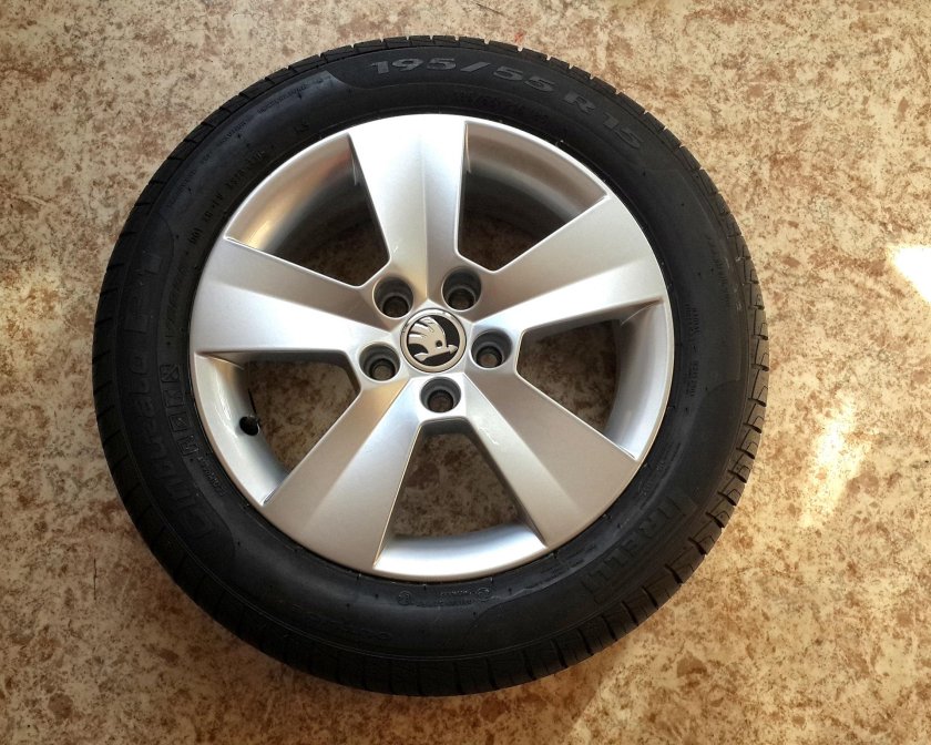 Диски Skoda Rapid r15