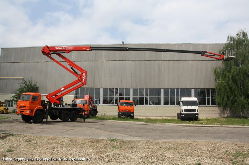 Чайка-сервис автогидроподъемник на базе КАМАЗ 43118
