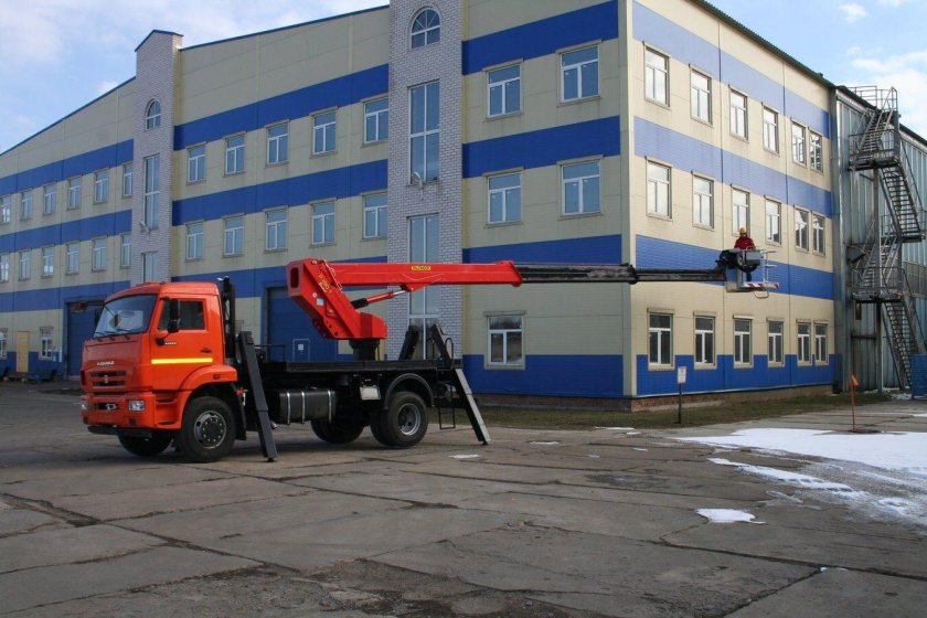Palfinger p 190t на шасси KAMAZ