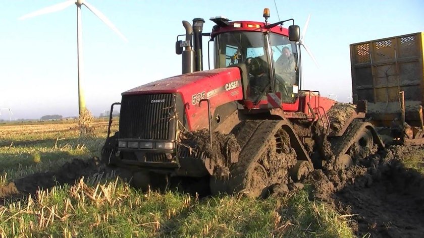 МТЗ 1221 В грязи