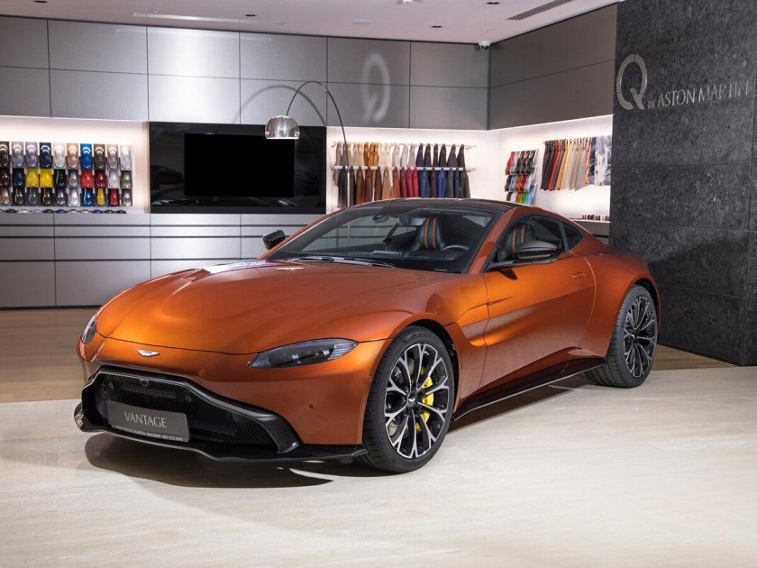 Db11 · i · 4.0 at (510 л.с.)