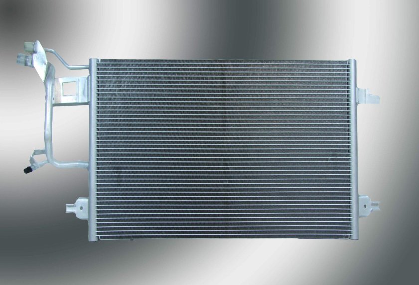 Радиатор кондиционера Audi a4
