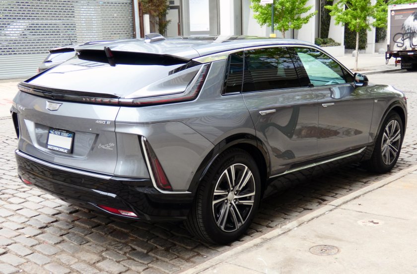 Кадиллак 2023