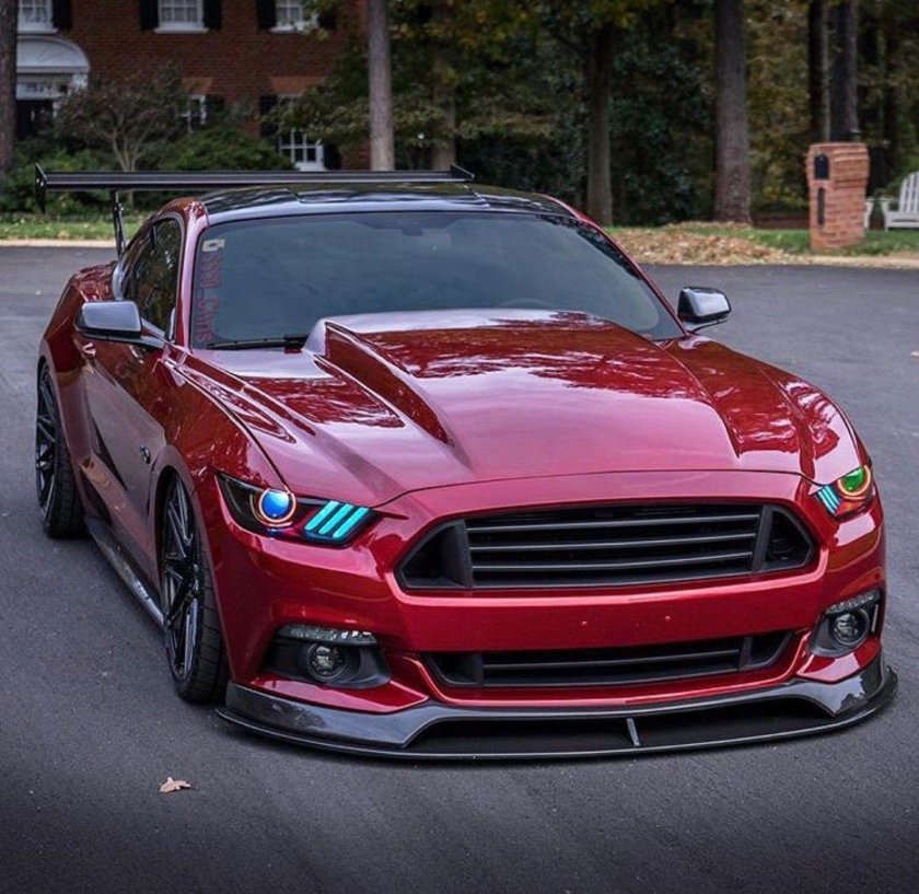 Форд Мустанг