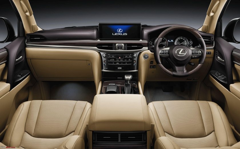 Lexus LX 570 Interior