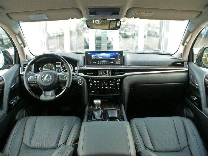 Лексус 450 салон