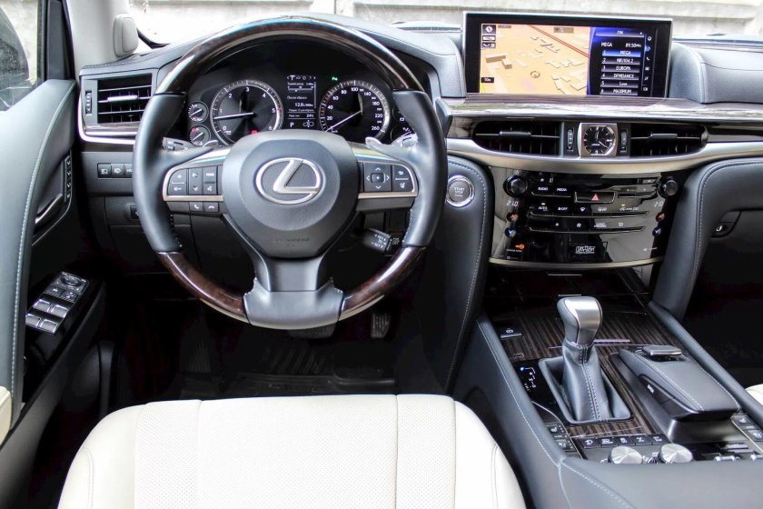 Lexus lx450 салон