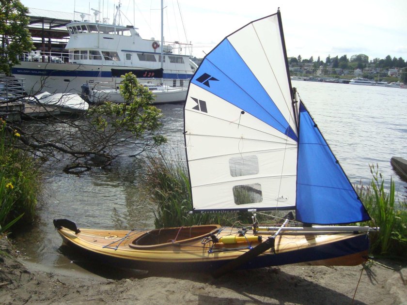 Тримаран Тритон парусный