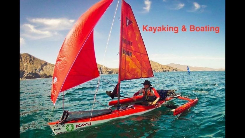 Каяк парусный тримаран