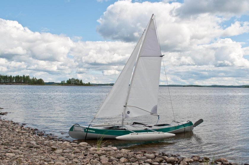 Тримаран Тритон парусный