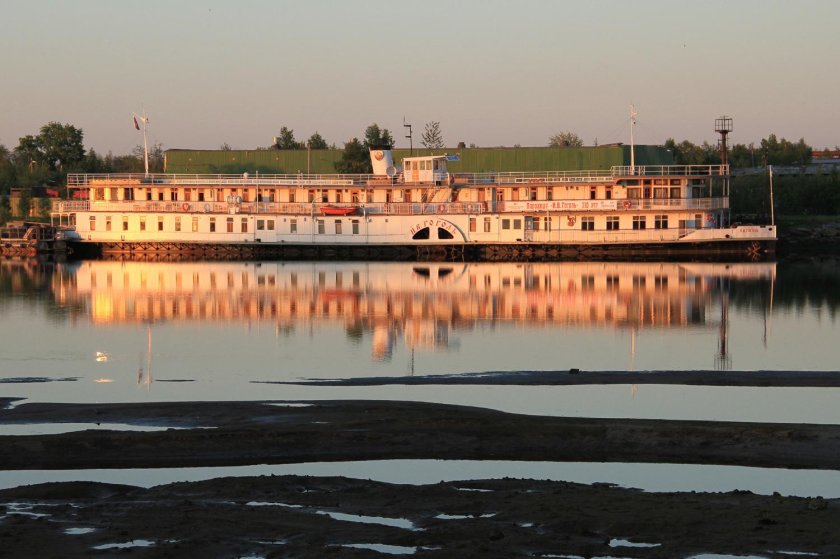 Пароход Гоголь Архангельск
