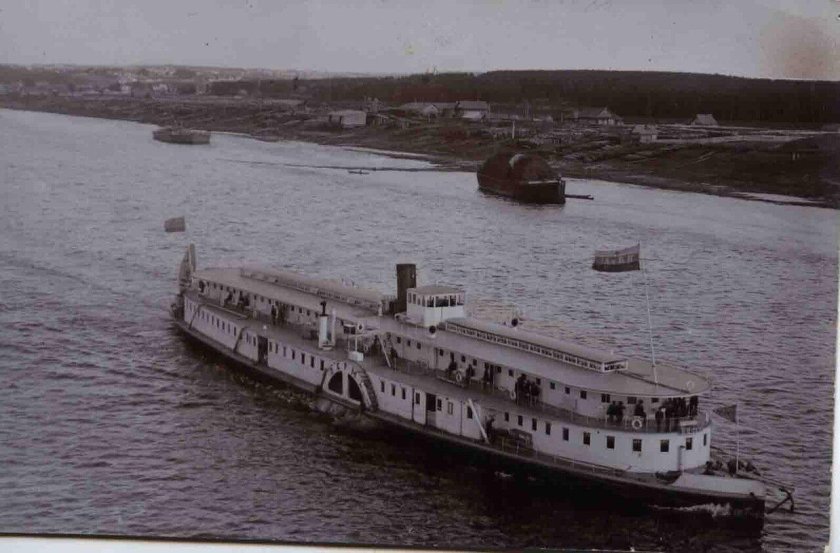 Речной пароход 19 века