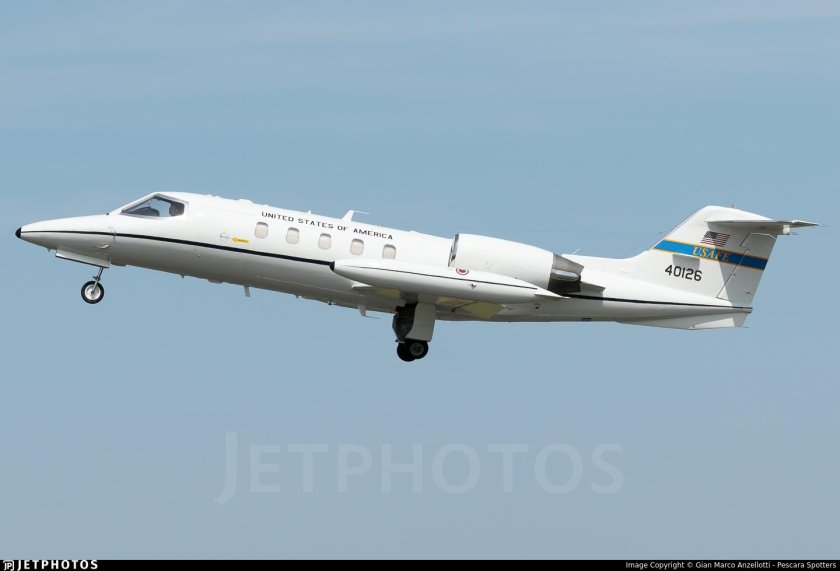Learjet 60