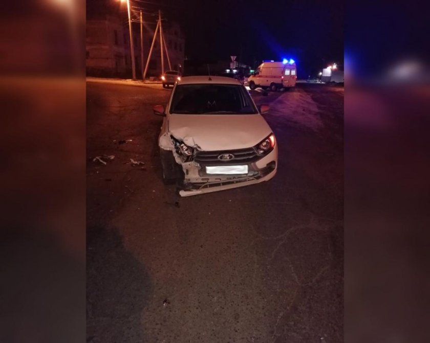 Разбитая Лада Гранта фл