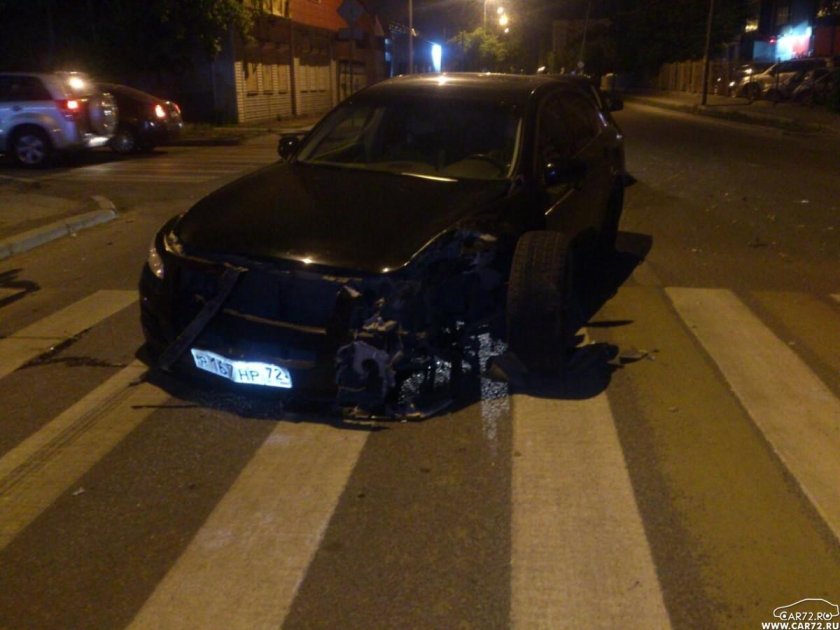 Разбитая Инфинити м35