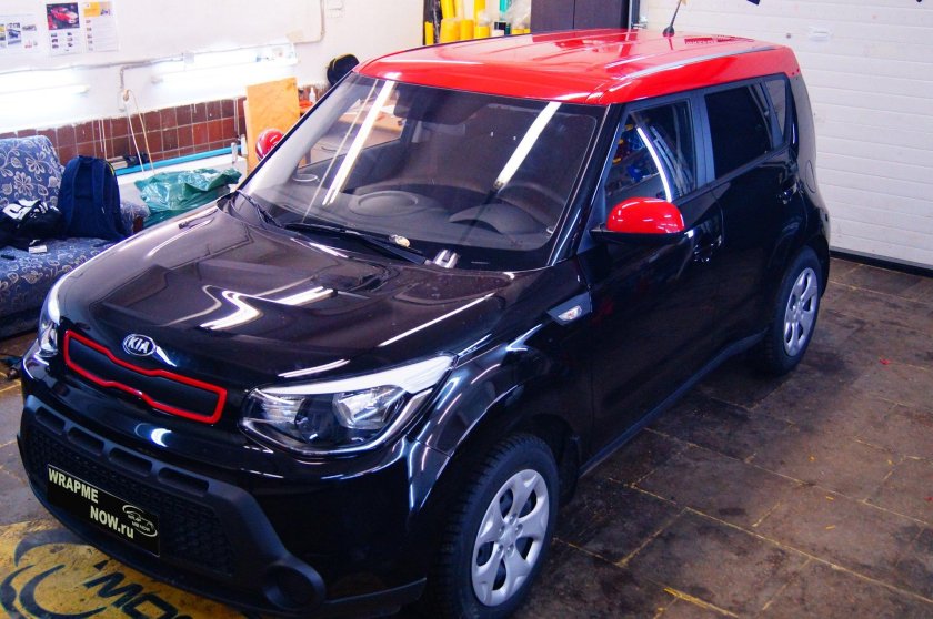 Киа соул красная с черной крышей