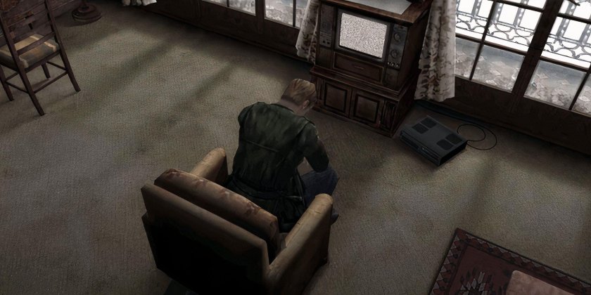 Silent Hill 2 Джеймс перед телевизором
