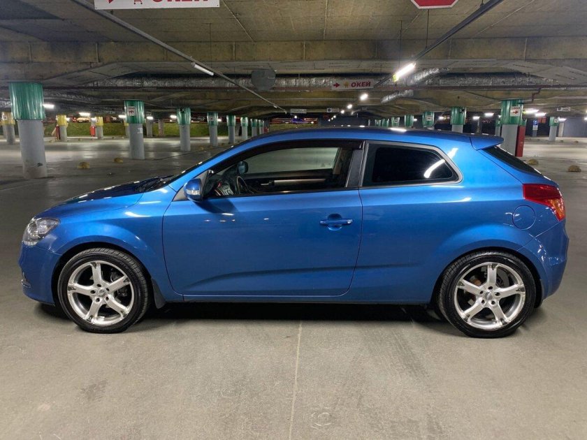 Kia Ceed 2011 купе