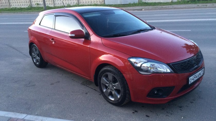 Kia Ceed 2008 купе
