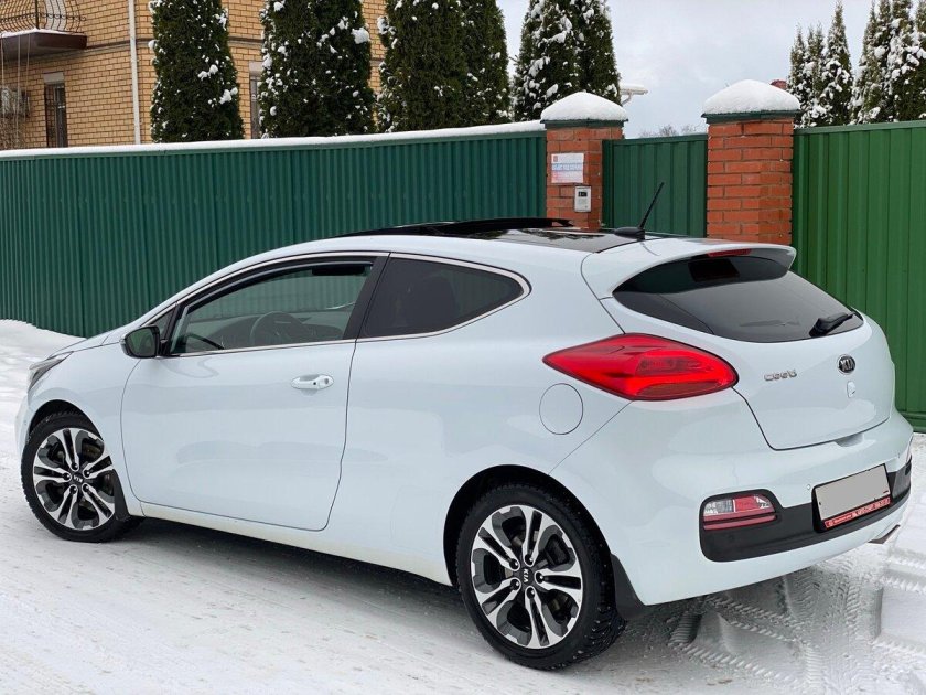 Киа СИД 2014 хэтчбек