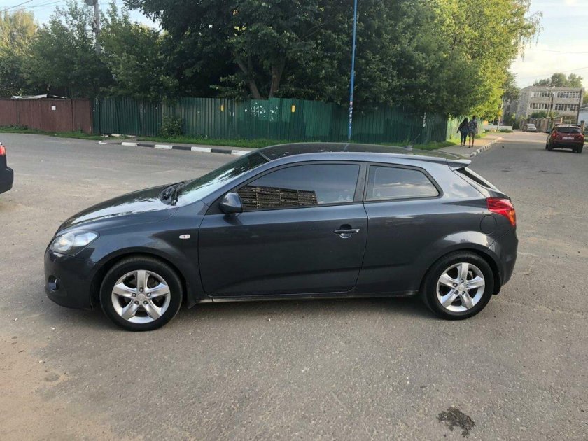 Kia Ceed 2008 хэтчбек