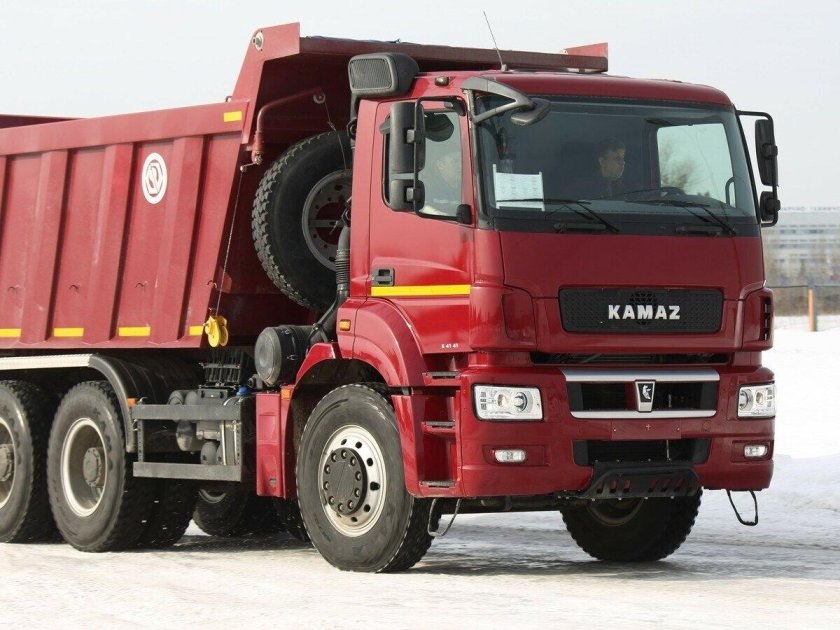КАМАЗ 65802 самосвал 6 6