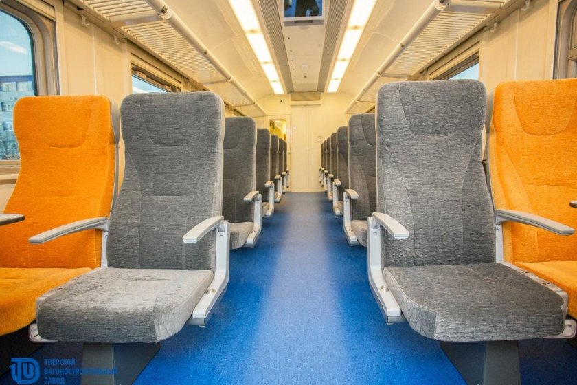 Пассажирский вагон 61-4458